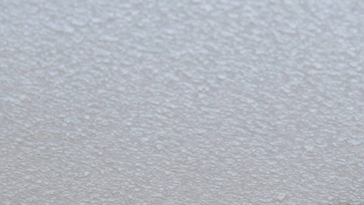 Advantages and Disadvantages of Popcorn Ceilings